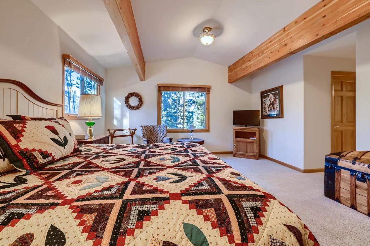 Sunbeam Cabin Close To Downtown And Ski Shuttle Breckenridge Bagian luar foto